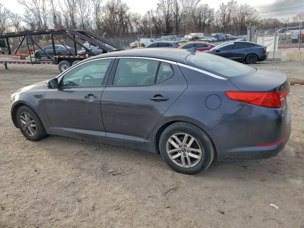 Kia Optima Lx Image 11