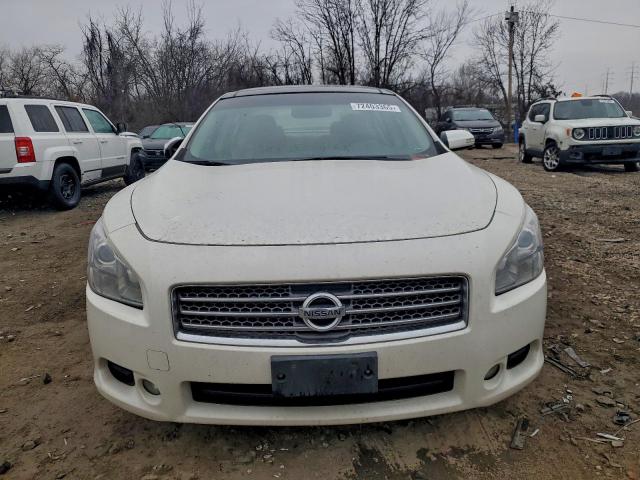 Nissan Maxima S Image 9