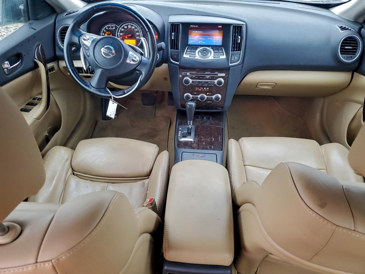 Nissan Maxima S Image 5