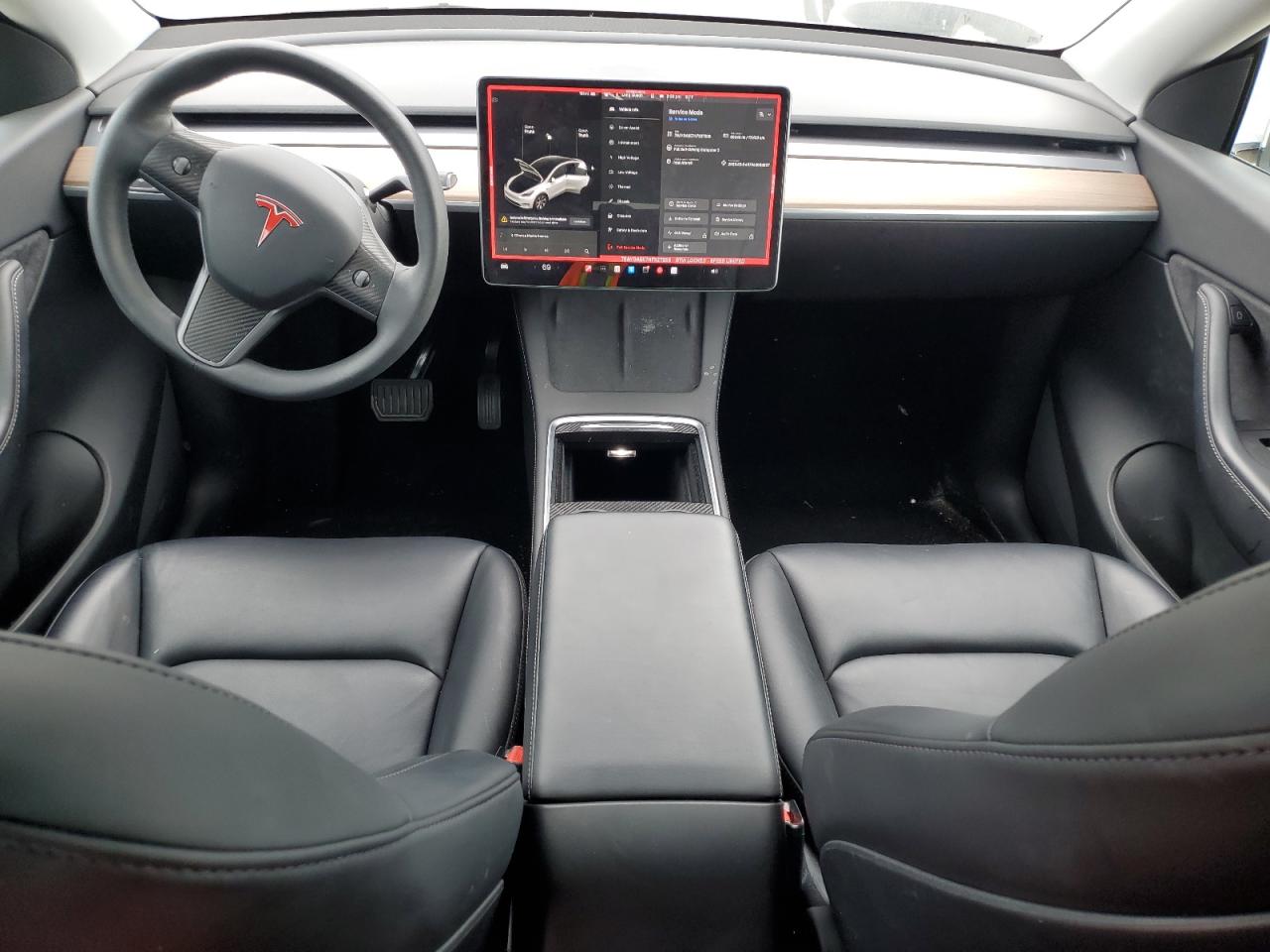 Tesla Model Y Image 11