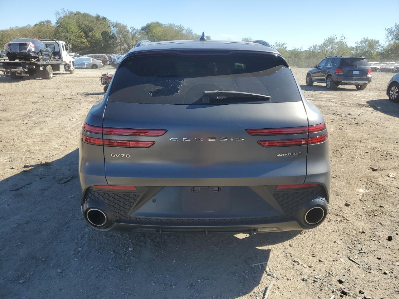 Genesis Gv70 Base Base Image 9