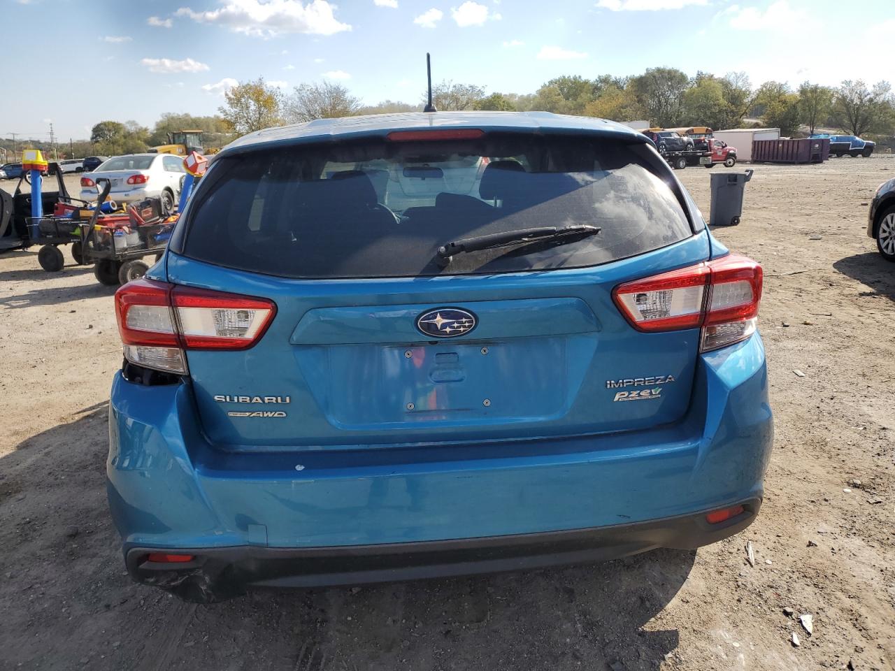 Subaru Impreza Image 6