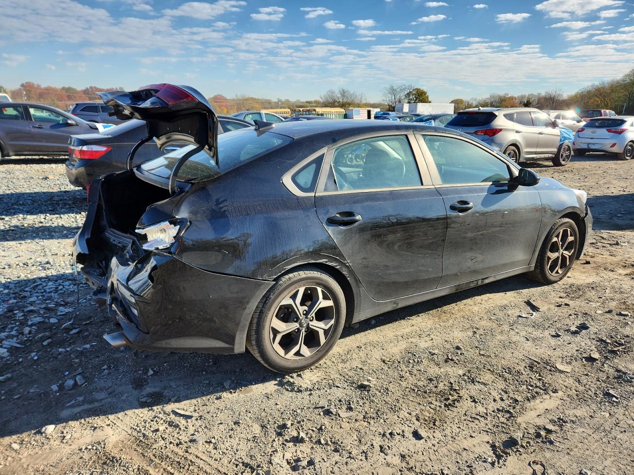 Kia Forte Fe Image 2