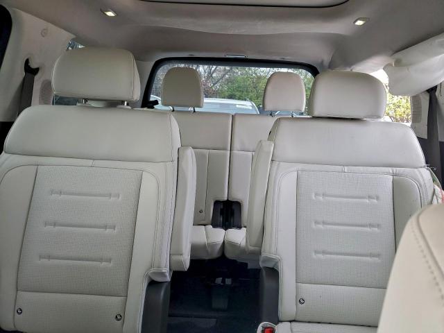 Hyundai SANTA FE Calligraphy Image 8