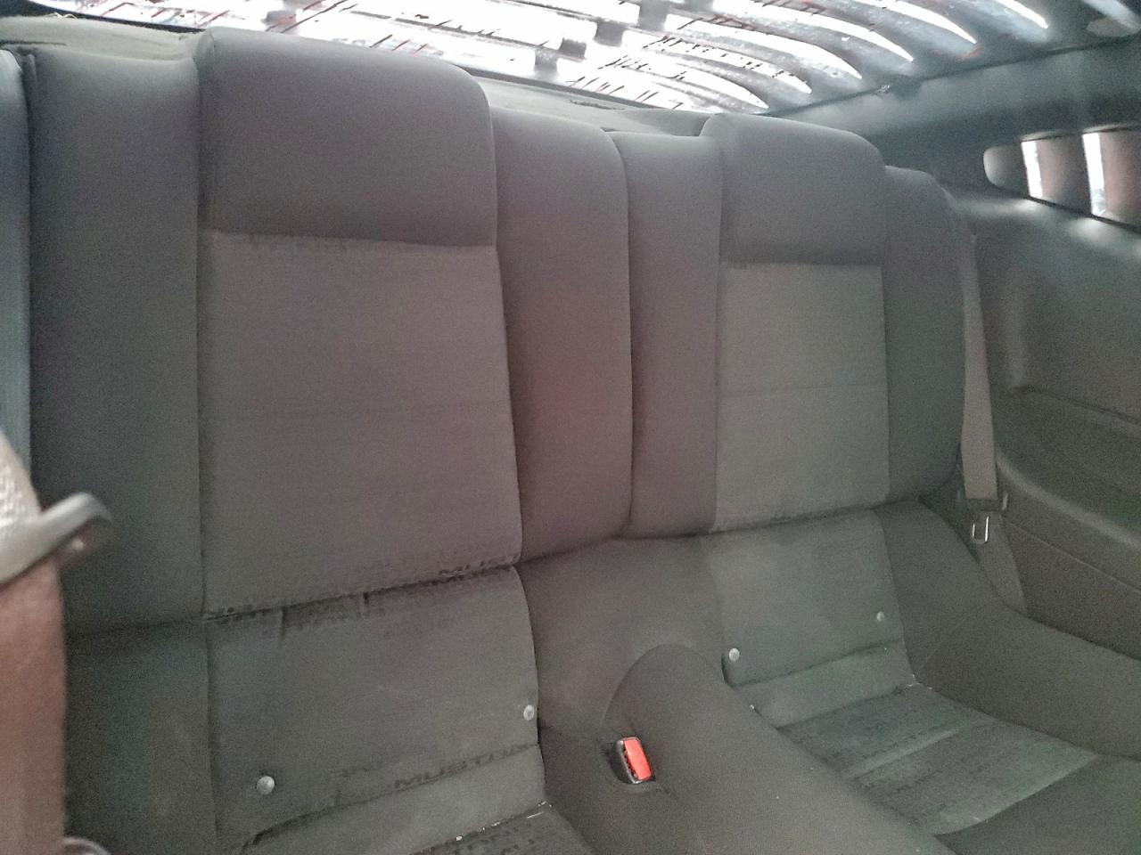 Ford Mustang Image 7