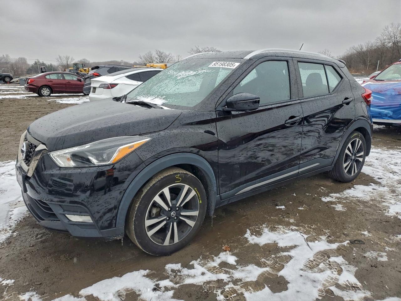 Nissan Kicks Sr Image 1