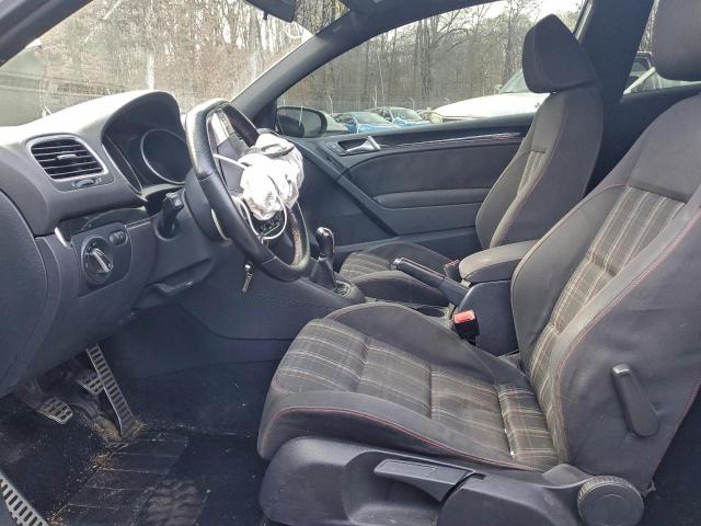 Volkswagen GTI Image 3