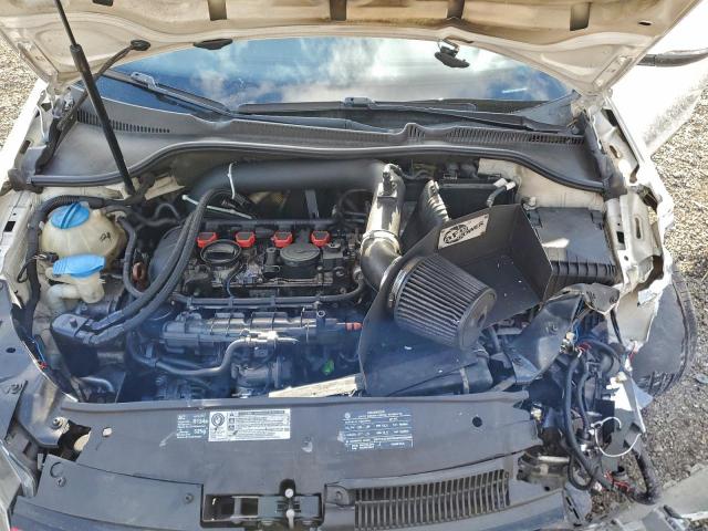 Volkswagen GTI Image 8