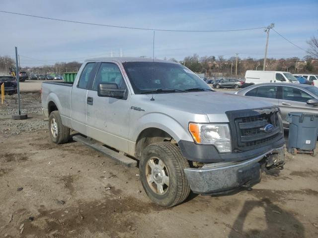 Ford F-150 Super Cab Image 10