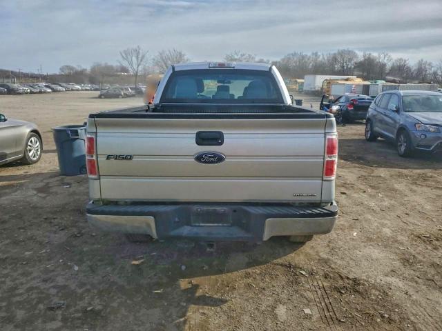 Ford F-150 Super Cab Image 2