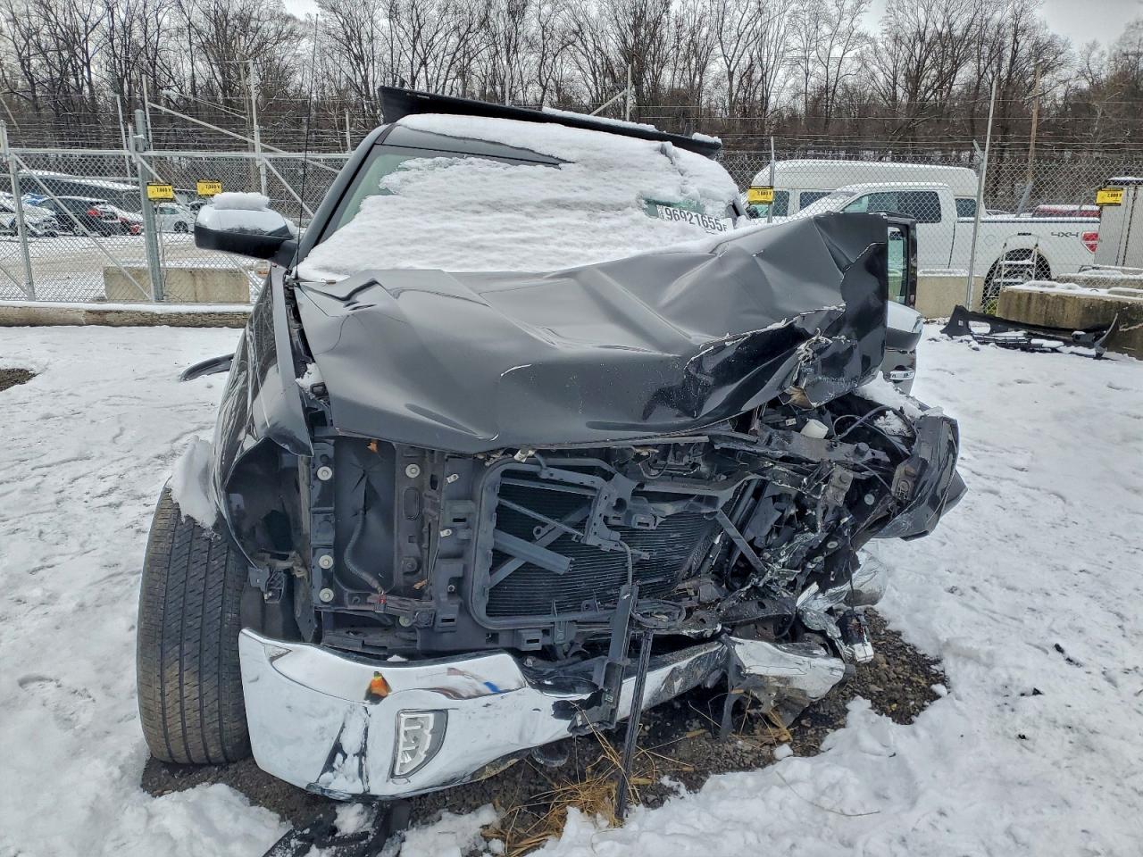 Chevrolet Silverado K1500 Ltz Image 6