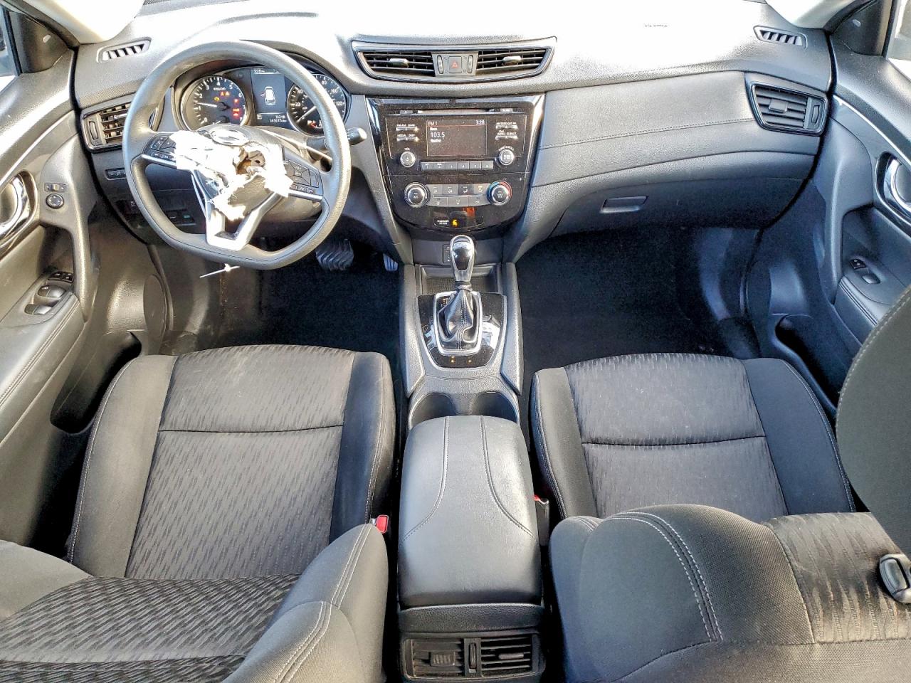 Nissan Rogue S Image 12