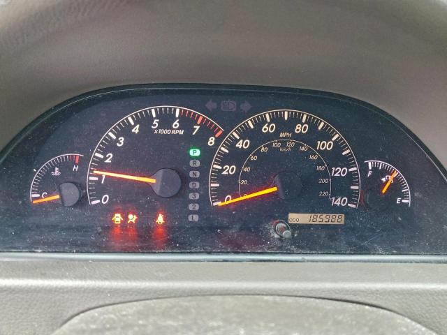 Toyota Camry Le Image 4