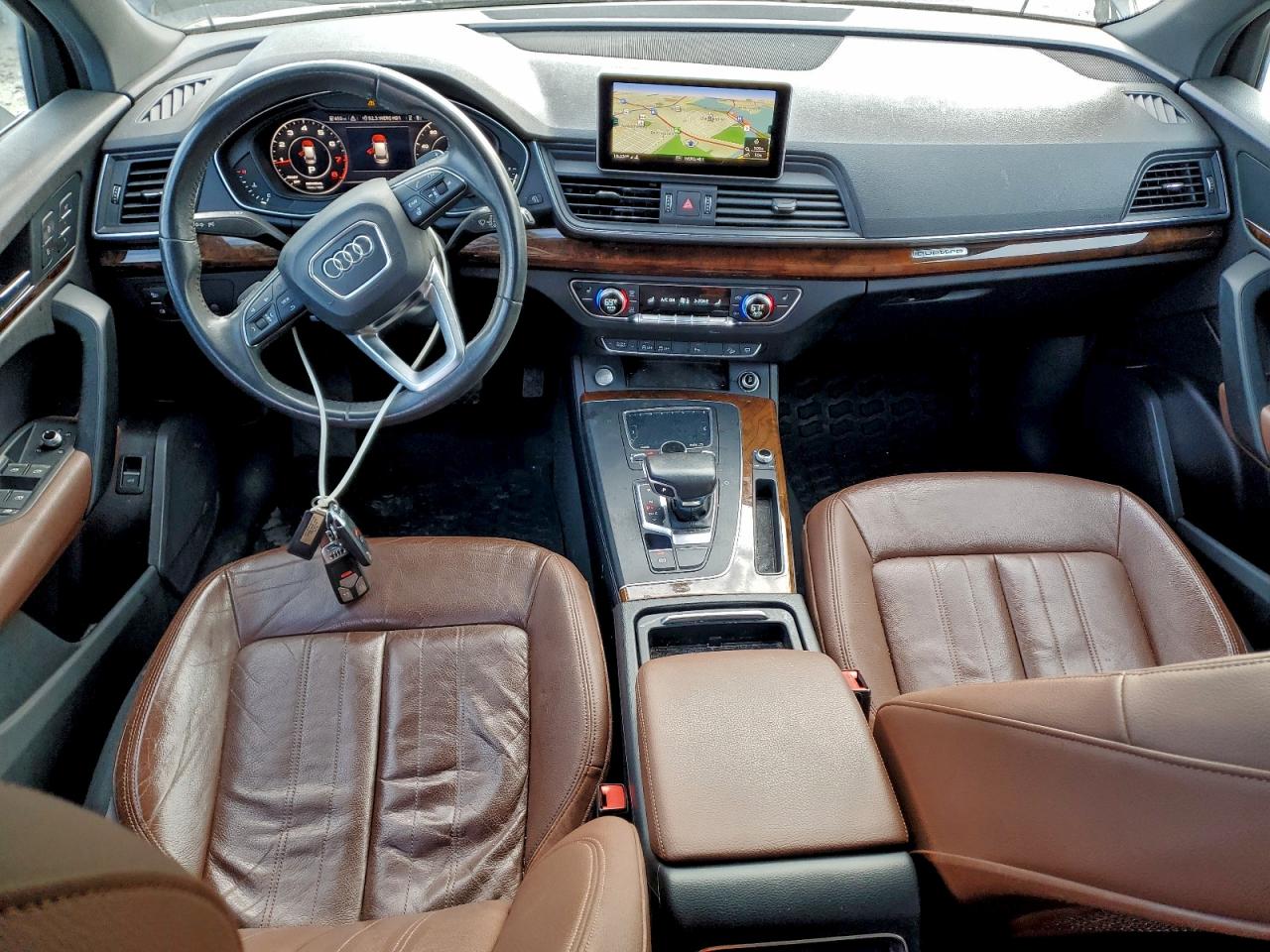 Audi Q5 Premium Plus Image 12