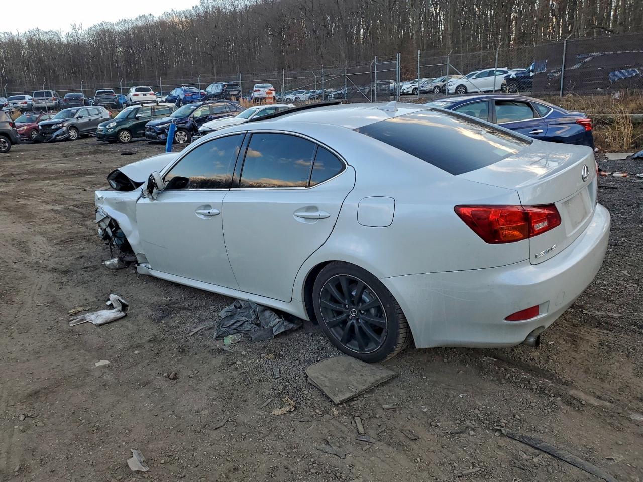 Lexus Is 250 Image 2