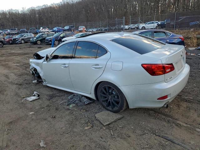 Lexus Is 250 Image 2