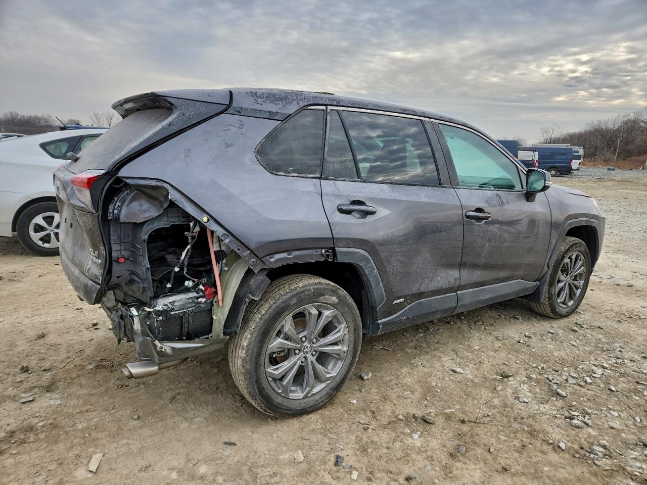 Toyota RAV4 Xle Premium Image 5