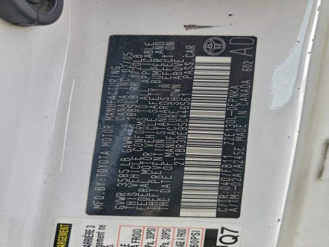 Toyota Corolla Ce Image 12