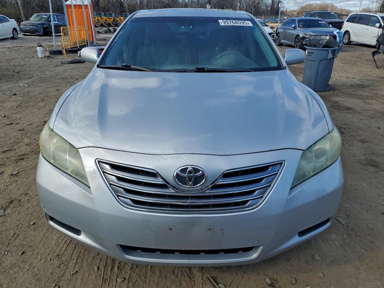 Toyota Camry Hybrid Image 6