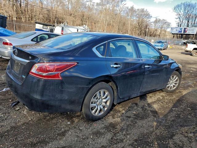 Nissan Altima 2.5 Image 11