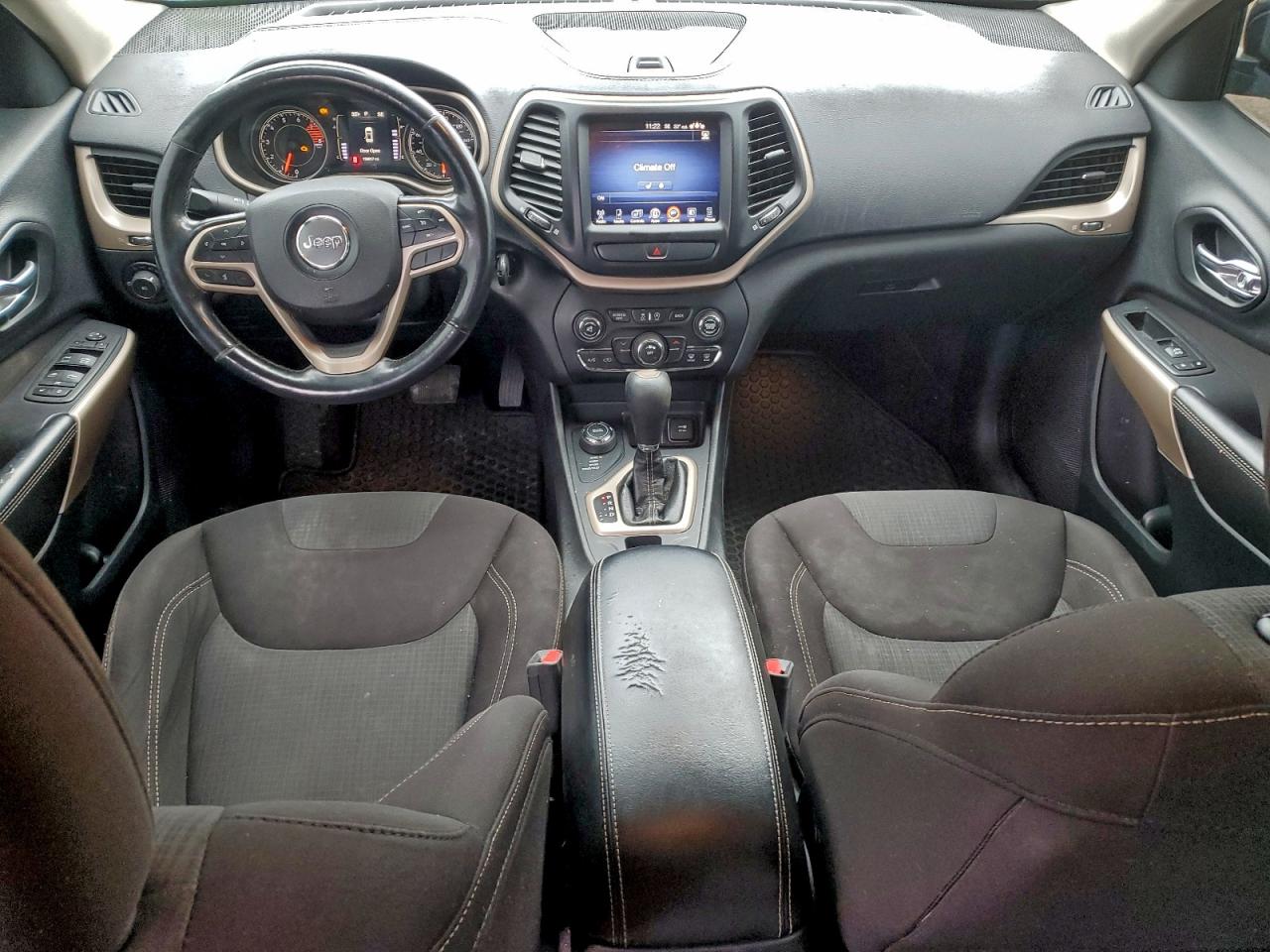 Jeep Grand Cherokee Latitude Image 7