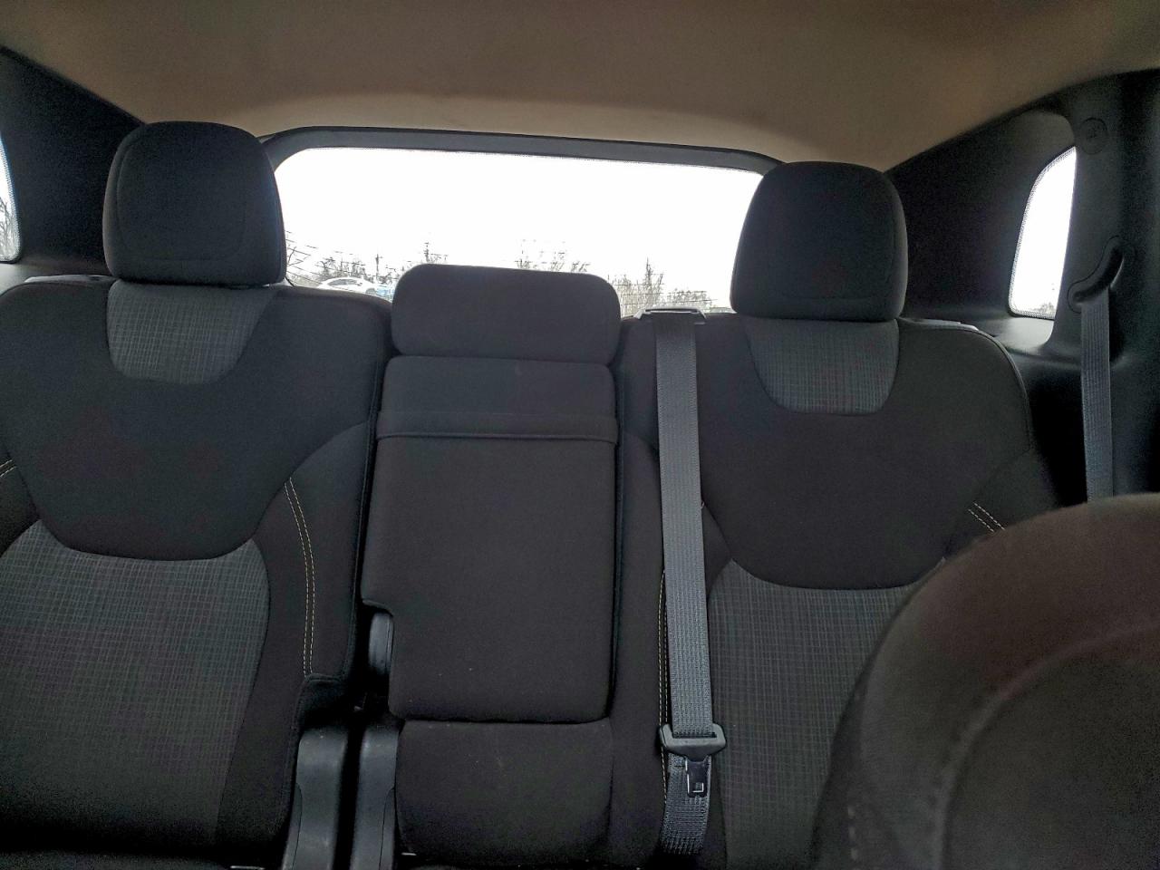 Jeep Grand Cherokee Latitude Image 4