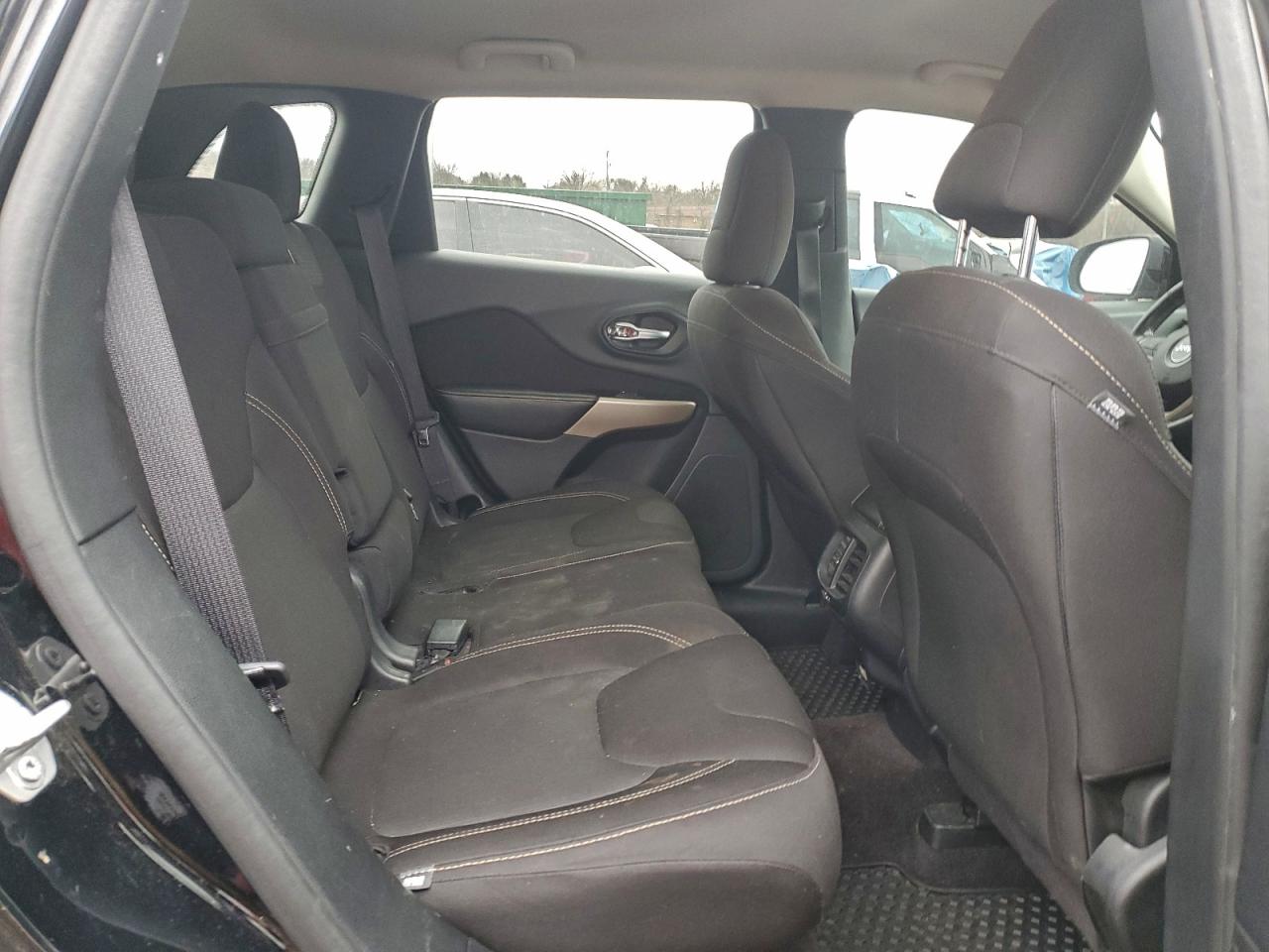 Jeep Grand Cherokee Latitude Image 9