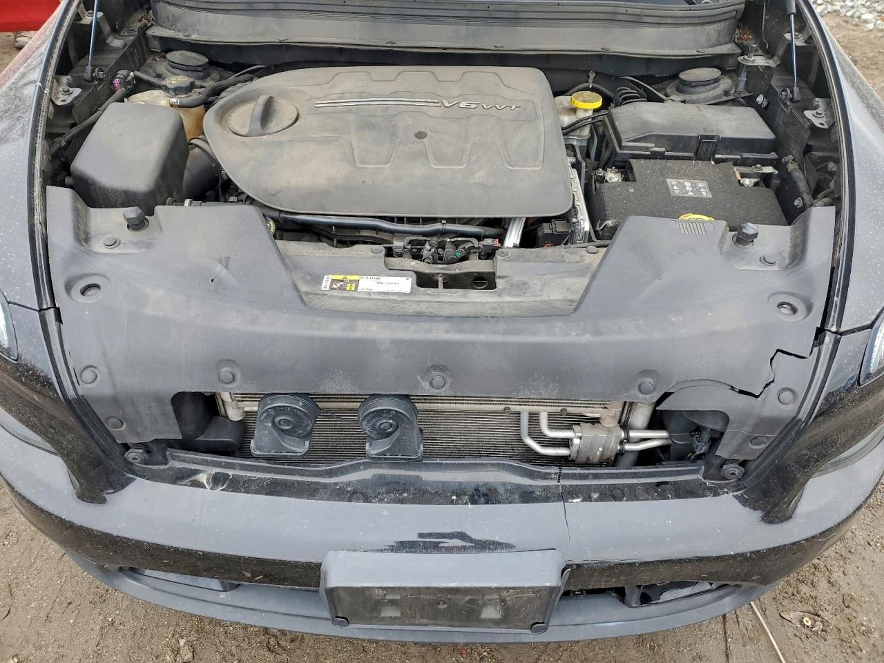 Jeep Grand Cherokee Latitude Image 10